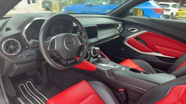 Chevrolet Camaro image 6