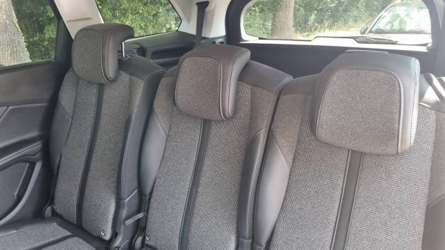 Peugeot 5008 image 3