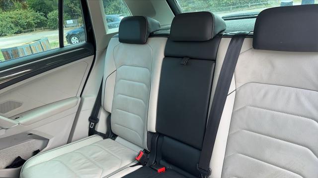 Volkswagen Tiguan image 6
