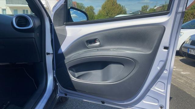 Toyota Aygo X image 1