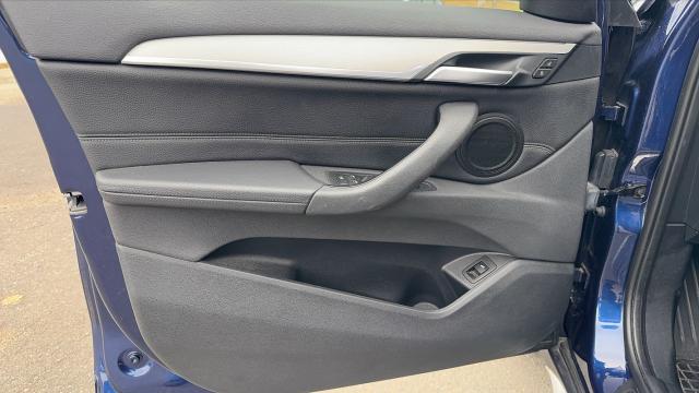 Bmw X1 image 6