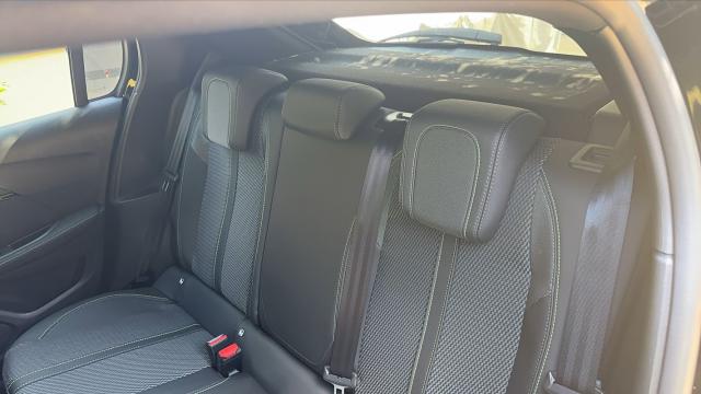 Peugeot 208 image 4