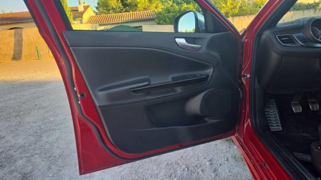 Alfa Romeo Giulietta image 3