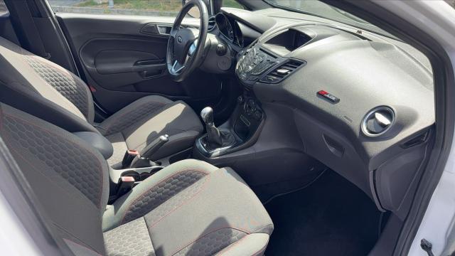Ford Fiesta image 3
