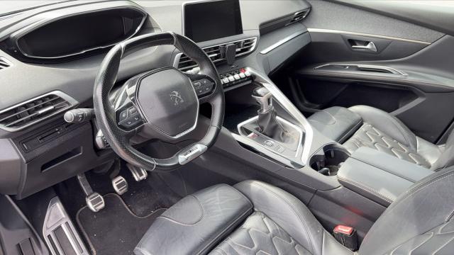Peugeot 5008 image 9
