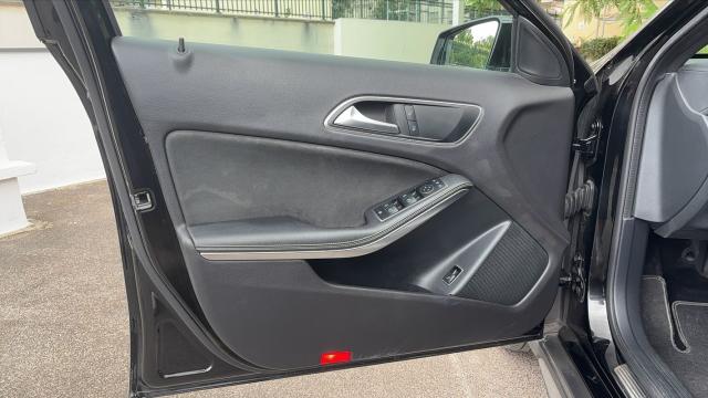Mercedes Benz Classe Gla image 3