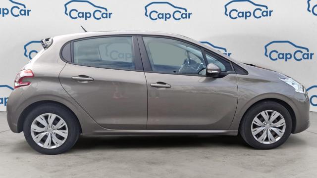 Peugeot 208 image 7
