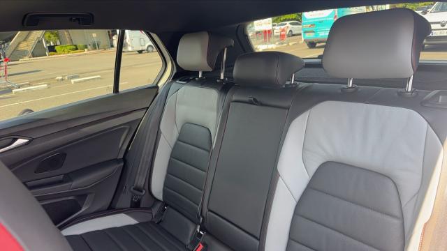 Volkswagen Golf image 7