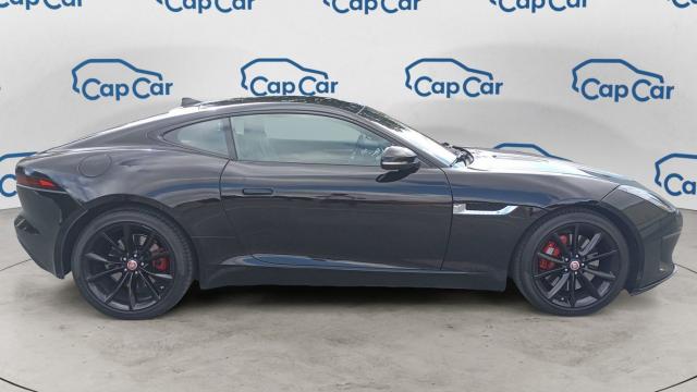 Jaguar F-Type image 3