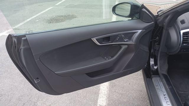 Jaguar F-Type image 8