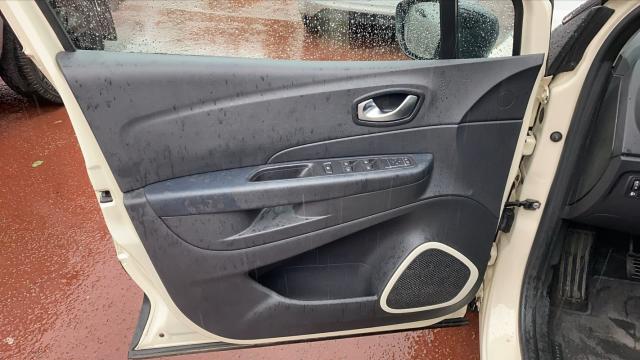 Renault Captur image 4