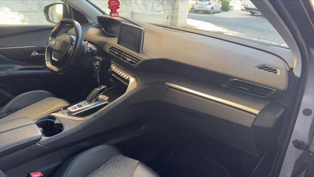 Peugeot 3008 image 8