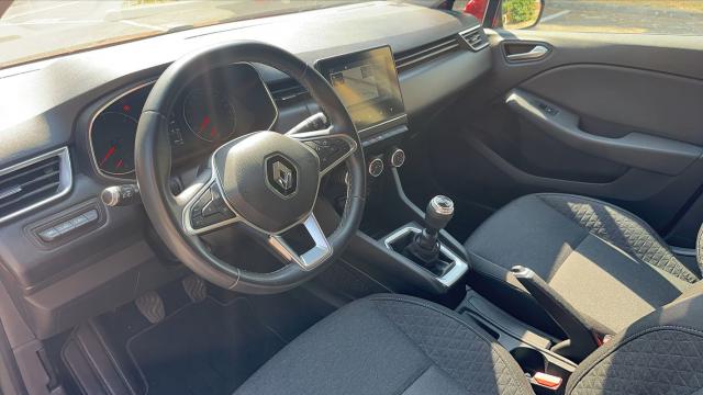 Renault Clio image 2
