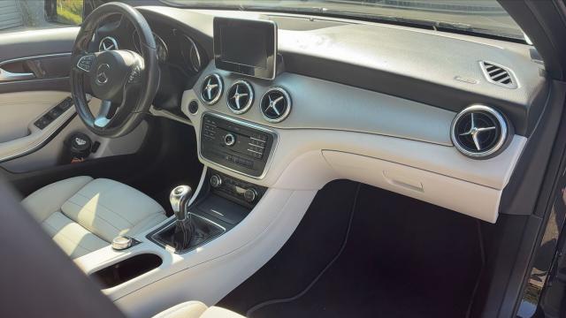 Mercedes Benz Classe Gla image 5