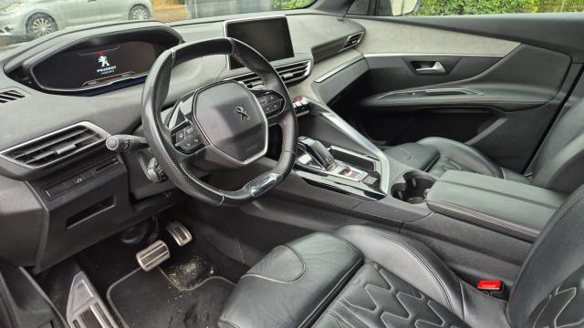Peugeot 3008 image 1