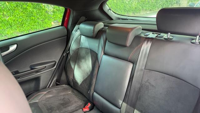 Alfa Romeo Giulietta image 9