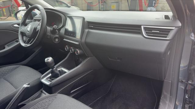 Renault Clio image 6