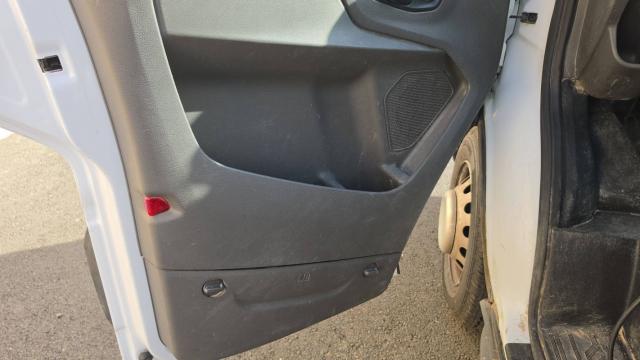 Ford Transit image 8