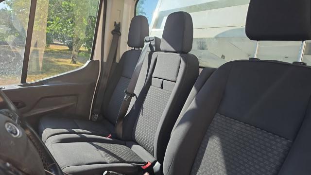 Ford Transit image 5