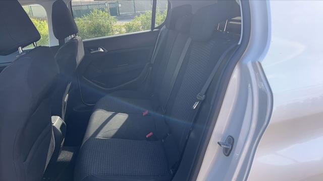 Peugeot 308 image 8