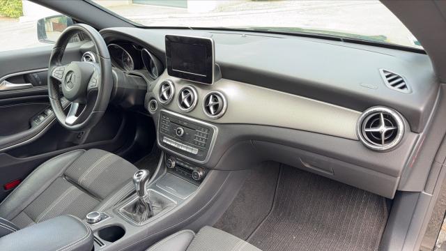Mercedes Benz Classe Cla image 1