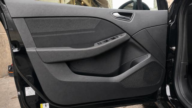 Renault Clio image 3