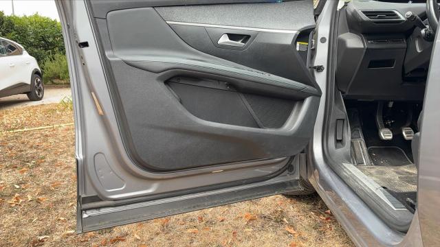 Peugeot 3008 image 1
