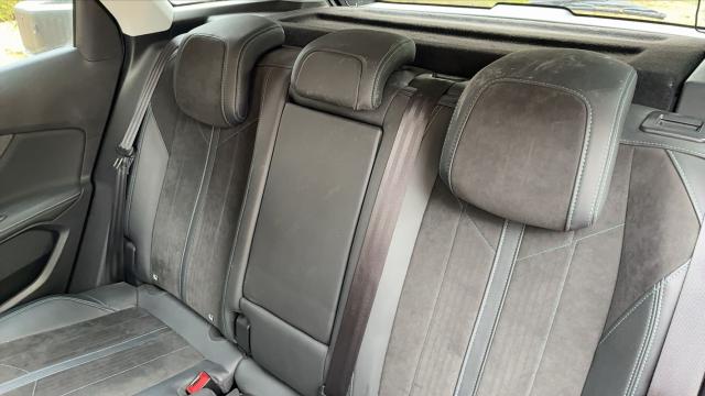 Peugeot 3008 image 3