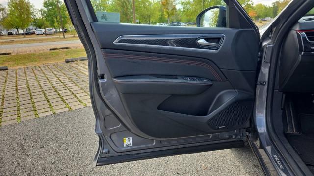 Renault Arkana image 4