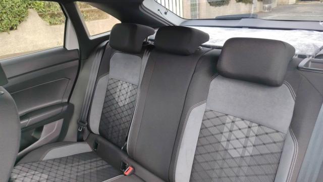 Volkswagen Taigo image 9