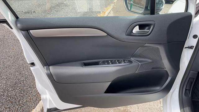 Citroen C4 image 6