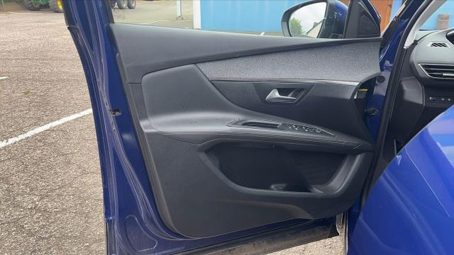 Peugeot 3008 image 1