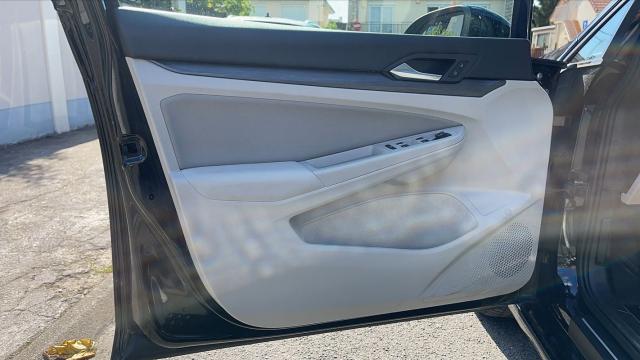 Volkswagen Golf image 5