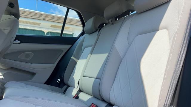 Volkswagen Golf image 4