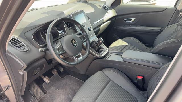 Renault Grand Scénic image 3