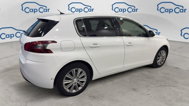 Peugeot 308 image 9
