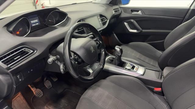 Peugeot 308 image 4
