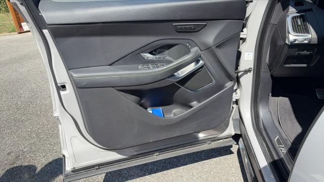 Jaguar E-Pace image 6