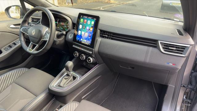 Renault Clio image 2