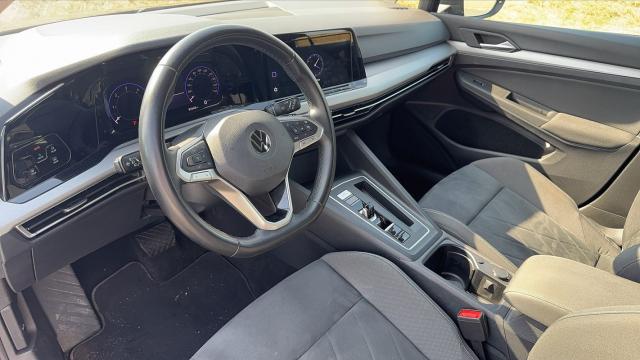 Volkswagen Golf image 8