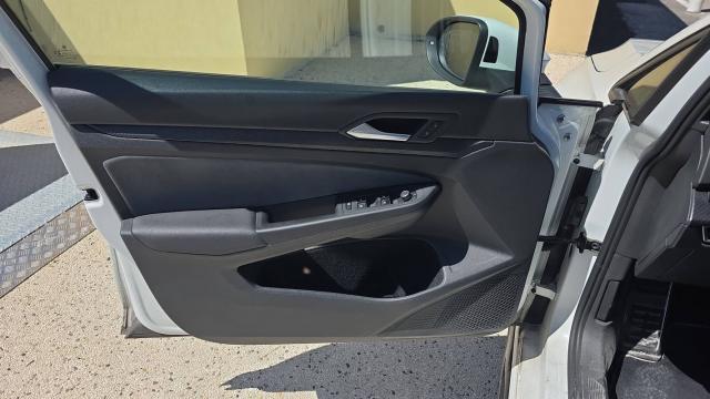 Volkswagen Golf image 7
