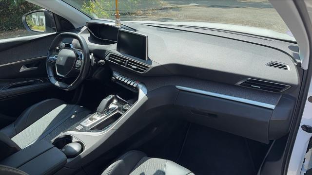 Peugeot 3008 image 9