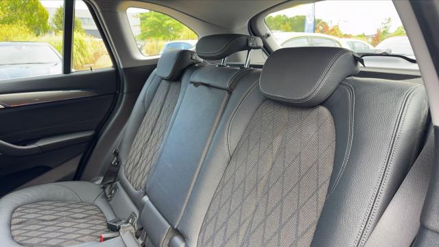 Bmw X1 image 8