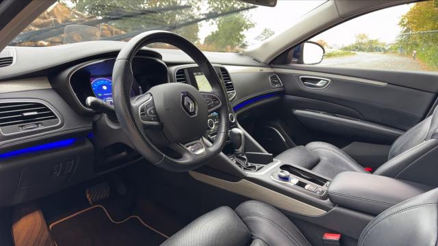 Renault Talisman Estate image 2