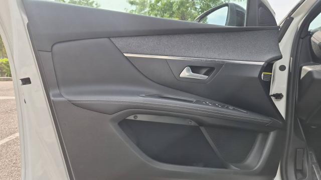 Peugeot 3008 image 7