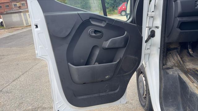 Renault Master image 4