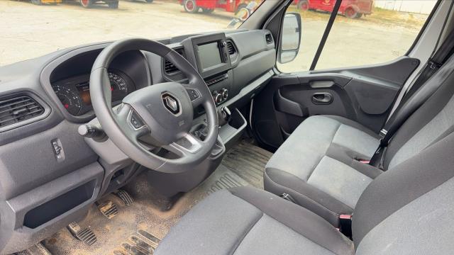 Renault Master image 9