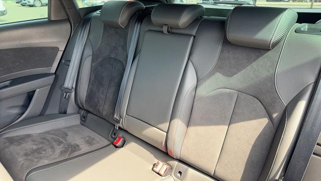 Seat Leon image 9