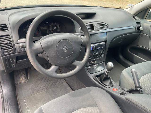 Renault Laguna image 2