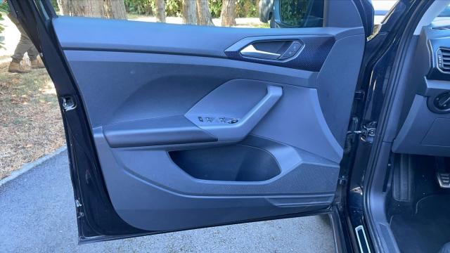 Volkswagen T-Cross image 6